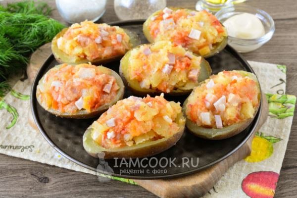 Картофель, фаршированный беконом