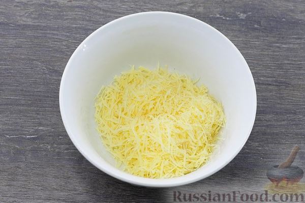 Крабовые палочки, фаршированные грибами и сыром