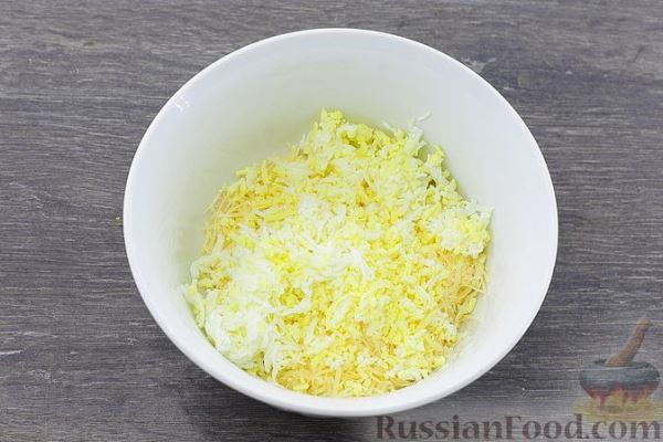 Крабовые палочки, фаршированные грибами и сыром